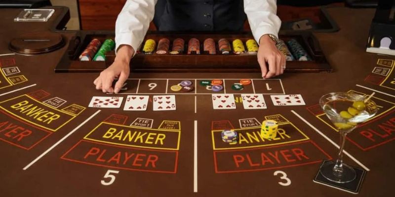 Luật Chơi Bài Bacarat - Kinh Nghiệm Chơi Baccarat Luôn Thắng 1 Giới thiệu về bài Baccrat