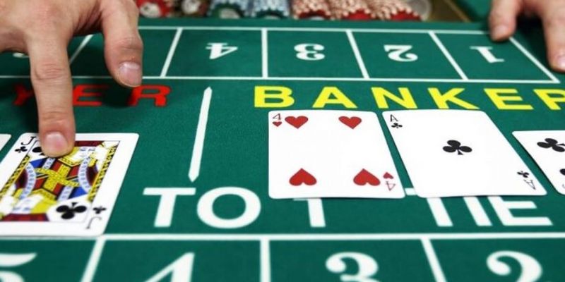Áp Dụng Cách Chơi Baccarat Như Thế Nào Cho Đúng 2025 1 Cách chơi Baccarat như thế nào để dễ dành thắng lớn?