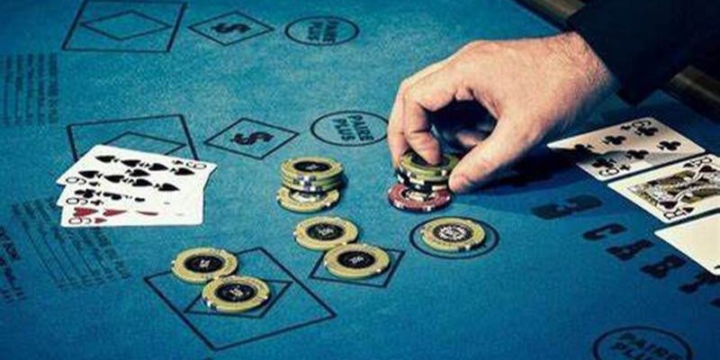 Poker Là Gì? 5 Yếu Tố Quan Trọng Để Đạt Trình Độ Như Cao Thủ Poker 1 Poker là gì? học hỏi kinh nghiệm trở thành poker thực thụ