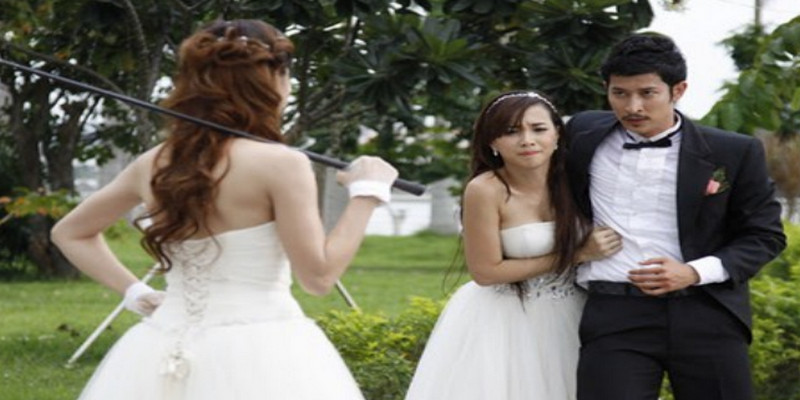 Nằm Mơ Thấy Người Yêu Cũ Thì Nên Đánh Ngay Những Con Số Nào? 2 Mơ thấy người yêu cũ cưới người khác thì cho thấy bạn đã quên được họ